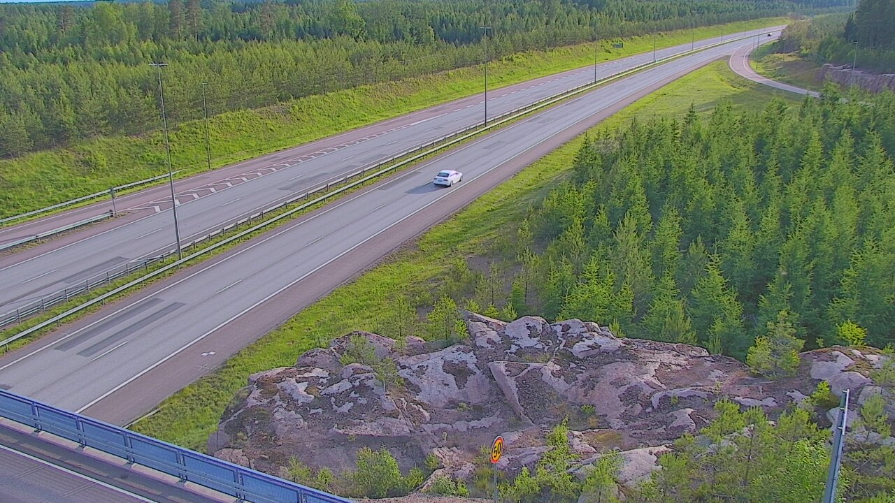 Weather Camera Image Väg 7 Pyttis, Ahvenkoski, Pyhtää, Kymenlaakso