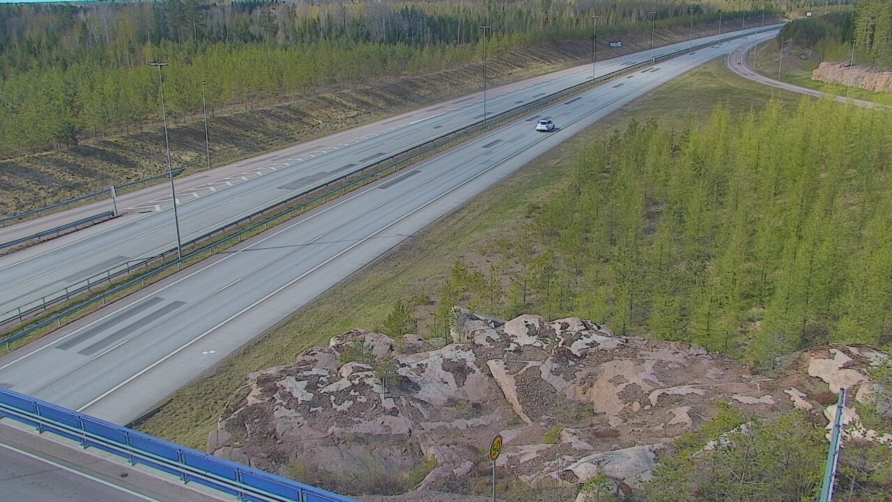 Weather Camera Image Väg 7 Pyttis, Ahvenkoski, Pyhtää, Kymenlaakso