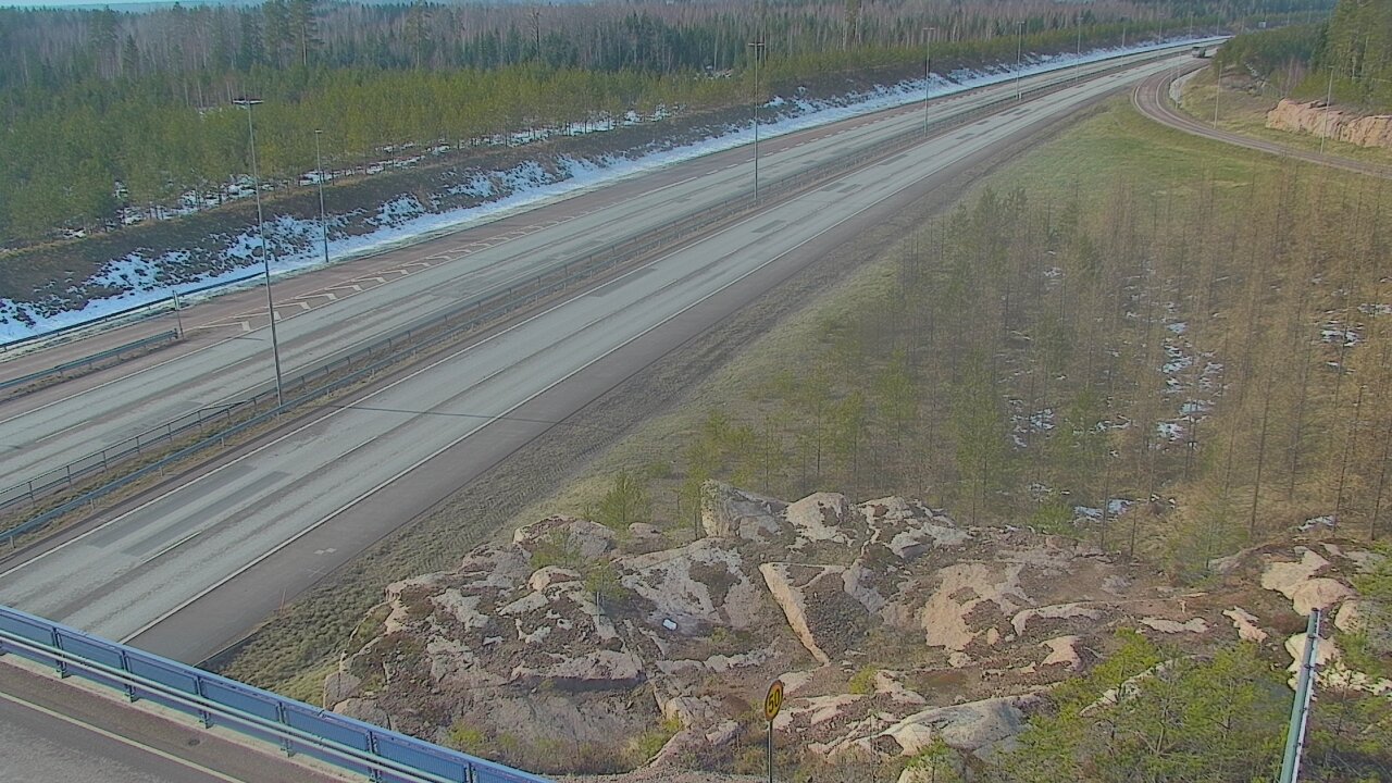 Weather Camera Image Väg 7 Pyttis, Ahvenkoski, Pyhtää, Kymenlaakso