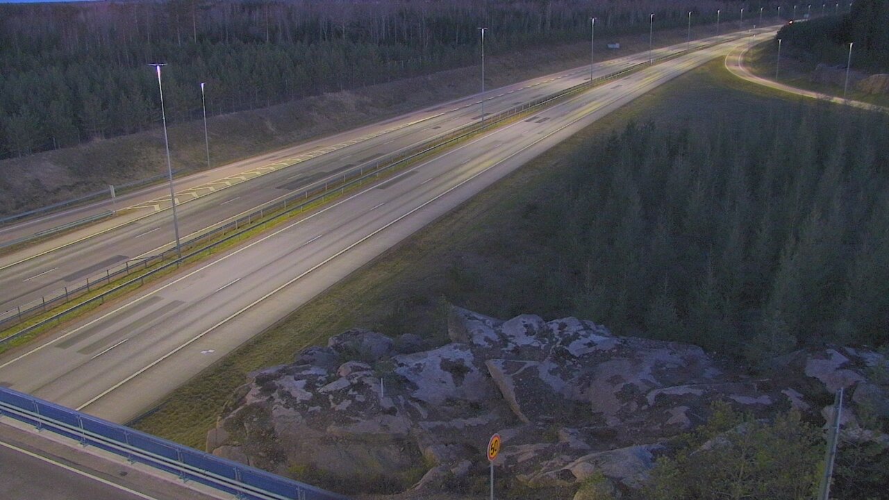 Weather Camera Image Väg 7 Pyttis, Ahvenkoski, Pyhtää, Kymenlaakso
