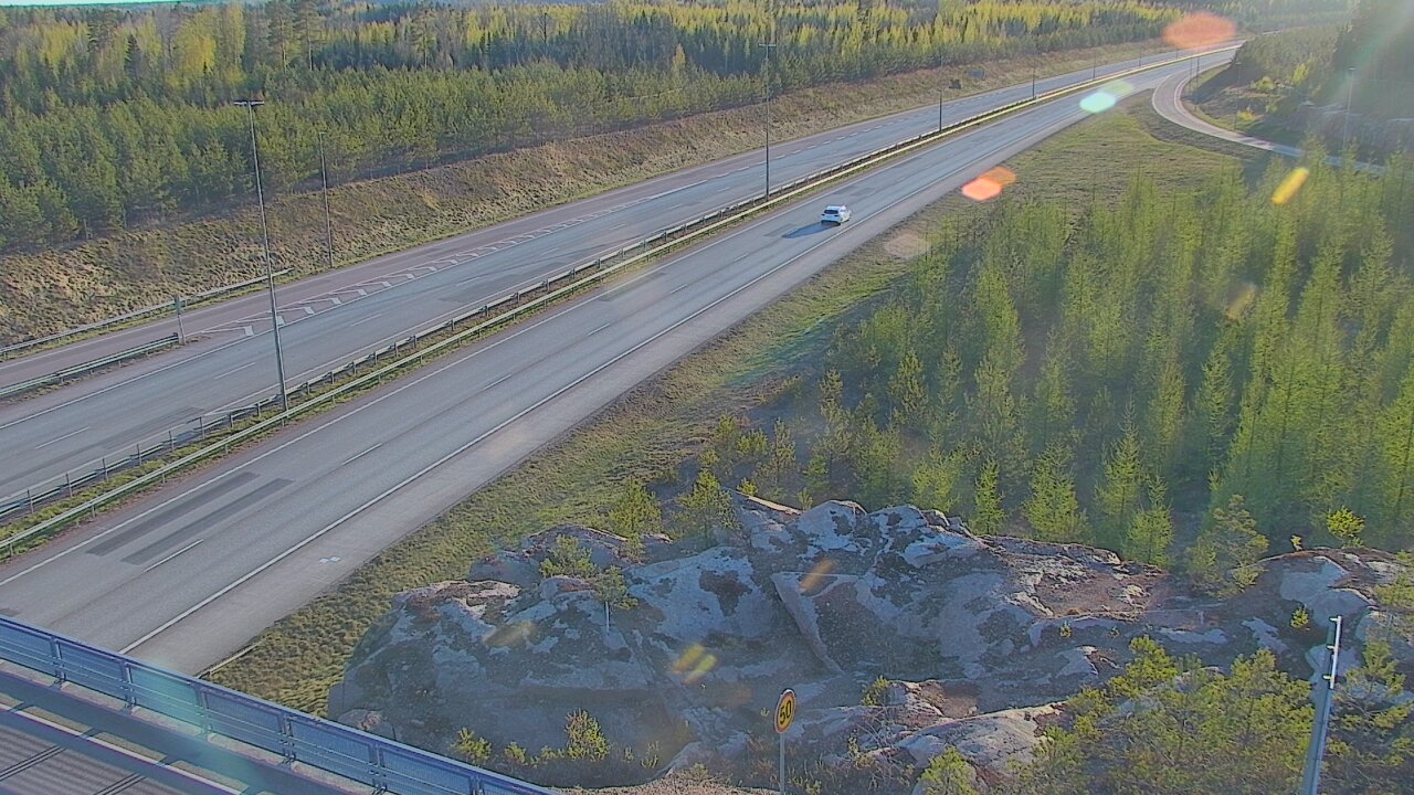 Weather Camera Image Väg 7 Pyttis, Ahvenkoski, Pyhtää, Kymenlaakso
