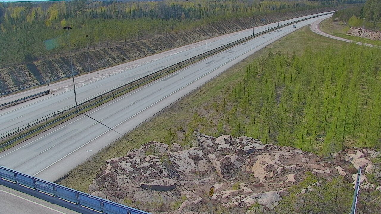 Weather Camera Image Väg 7 Pyttis, Ahvenkoski, Pyhtää, Kymenlaakso