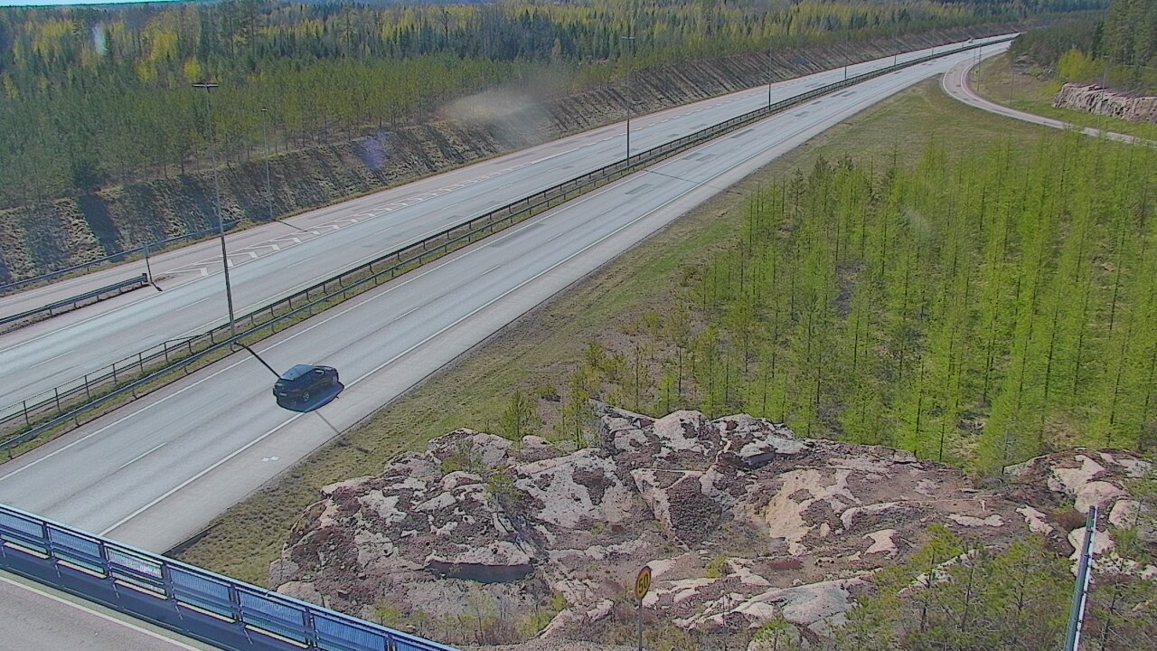 Weather Camera Image Väg 7 Pyttis, Ahvenkoski, Pyhtää, Kymenlaakso