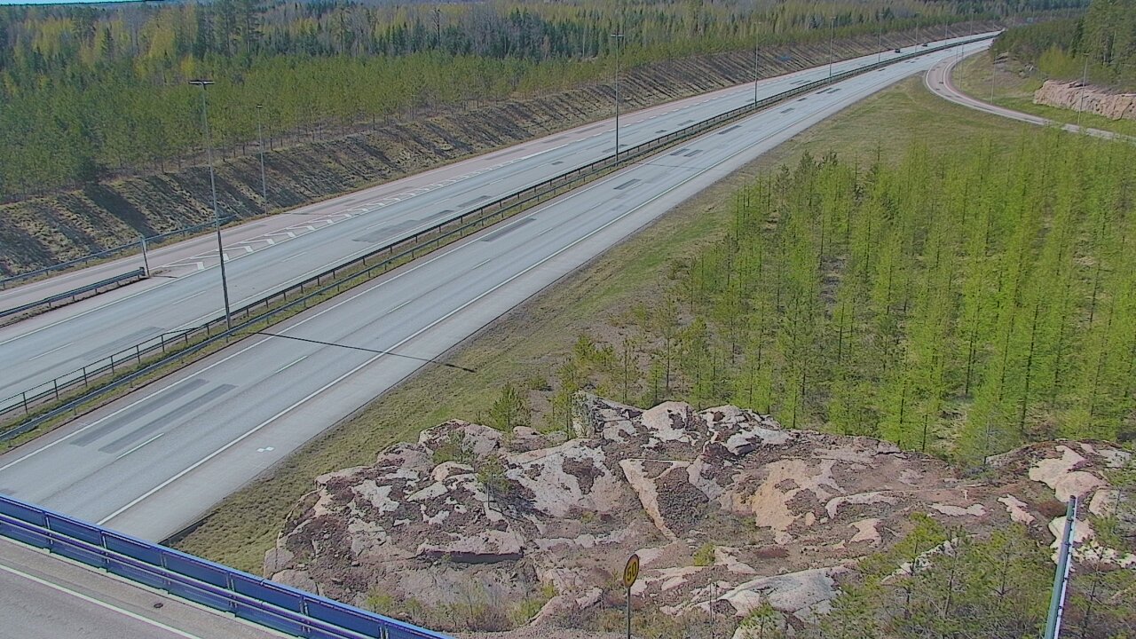 Weather Camera Image Väg 7 Pyttis, Ahvenkoski, Pyhtää, Kymenlaakso
