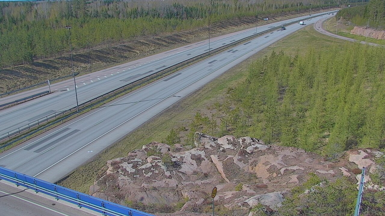 Weather Camera Image Väg 7 Pyttis, Ahvenkoski, Pyhtää, Kymenlaakso