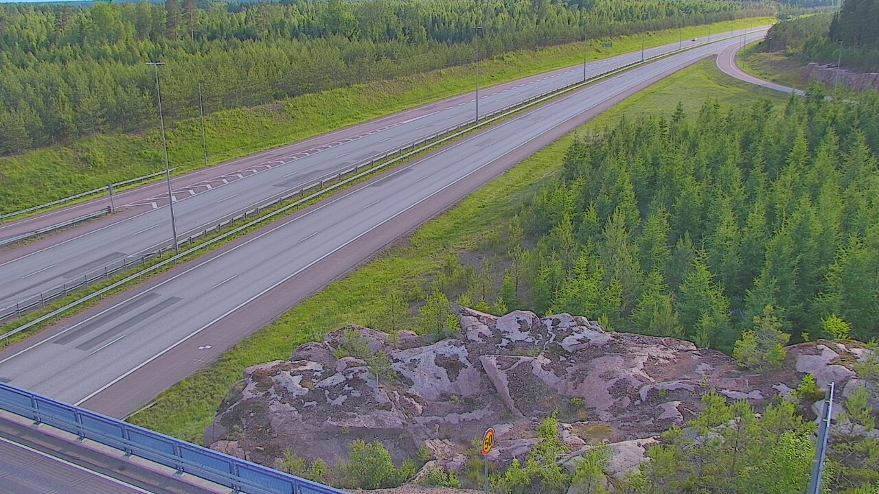 Weather Camera Image Väg 7 Pyttis, Ahvenkoski, Pyhtää, Kymenlaakso