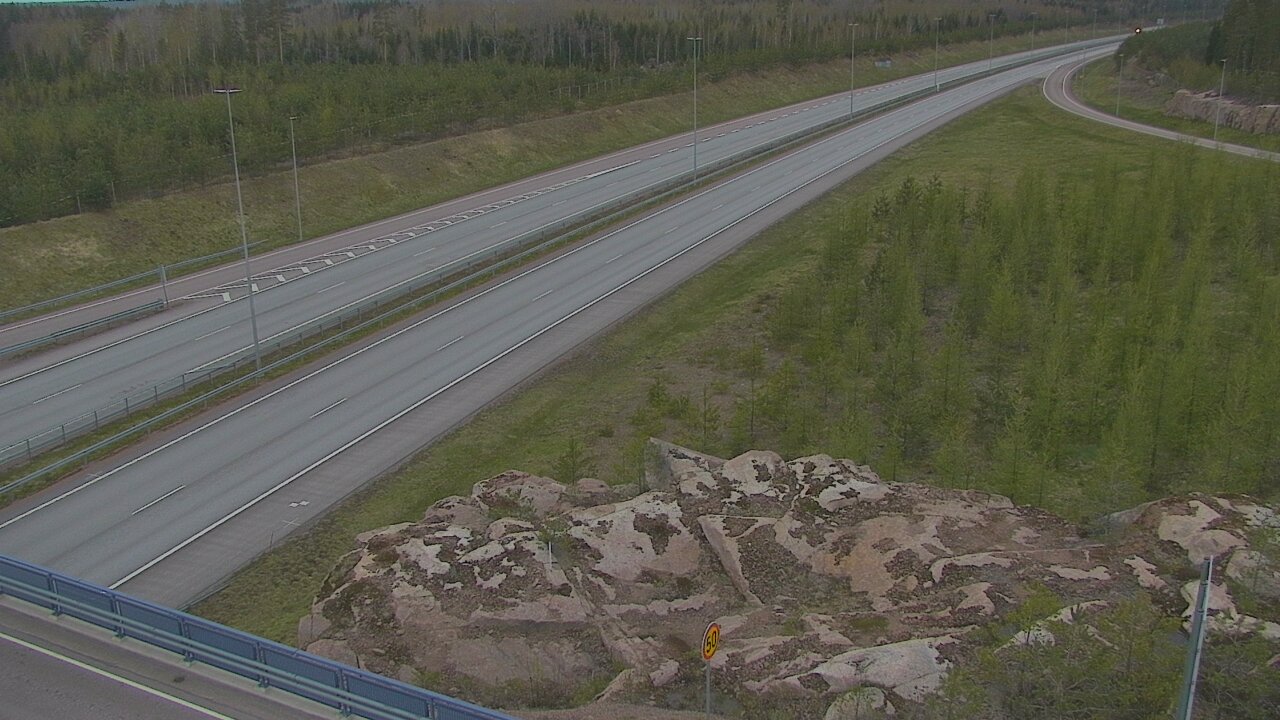 Weather Camera Image Väg 7 Pyttis, Ahvenkoski, Pyhtää, Kymenlaakso