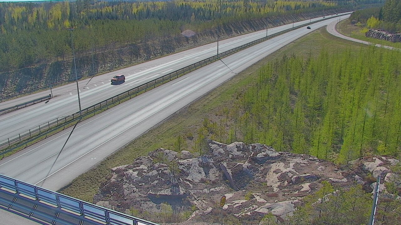 Weather Camera Image Väg 7 Pyttis, Ahvenkoski, Pyhtää, Kymenlaakso