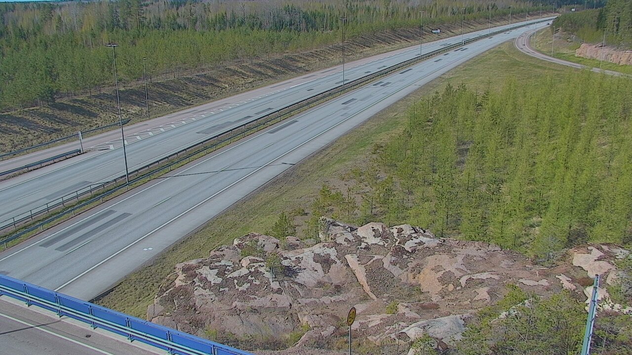 Weather Camera Image Väg 7 Pyttis, Ahvenkoski, Pyhtää, Kymenlaakso