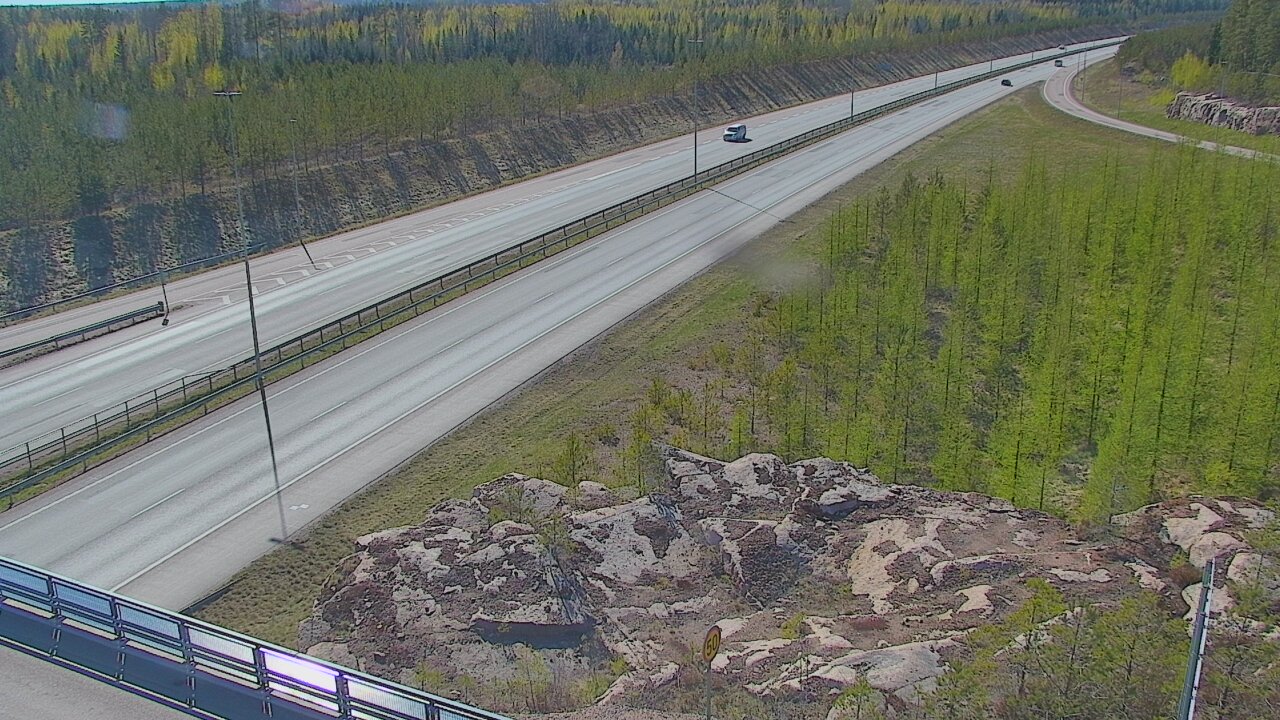 Weather Camera Image Väg 7 Pyttis, Ahvenkoski, Pyhtää, Kymenlaakso