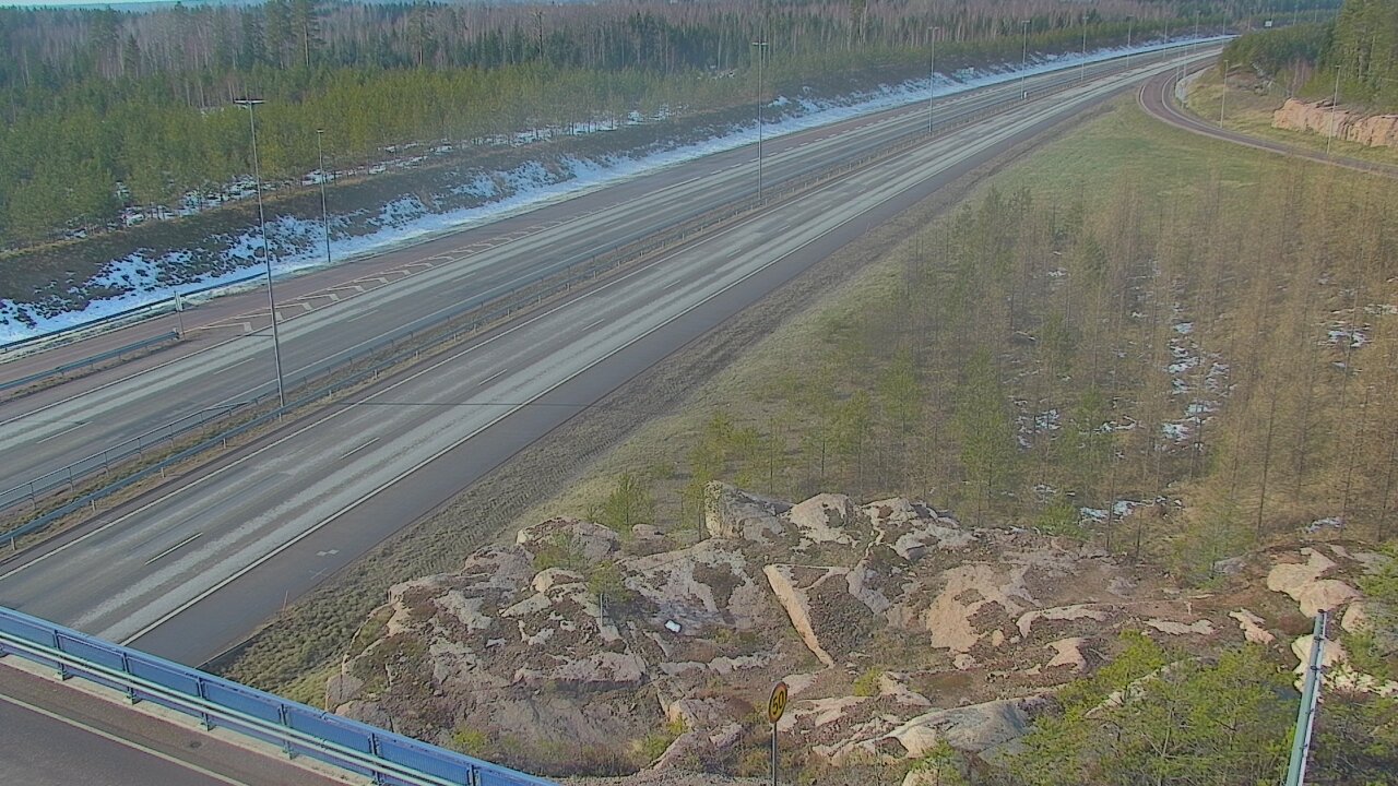 Weather Camera Image Road 7 Pyhtää, Ahvenkoski, Pyhtää, Kymenlaakso