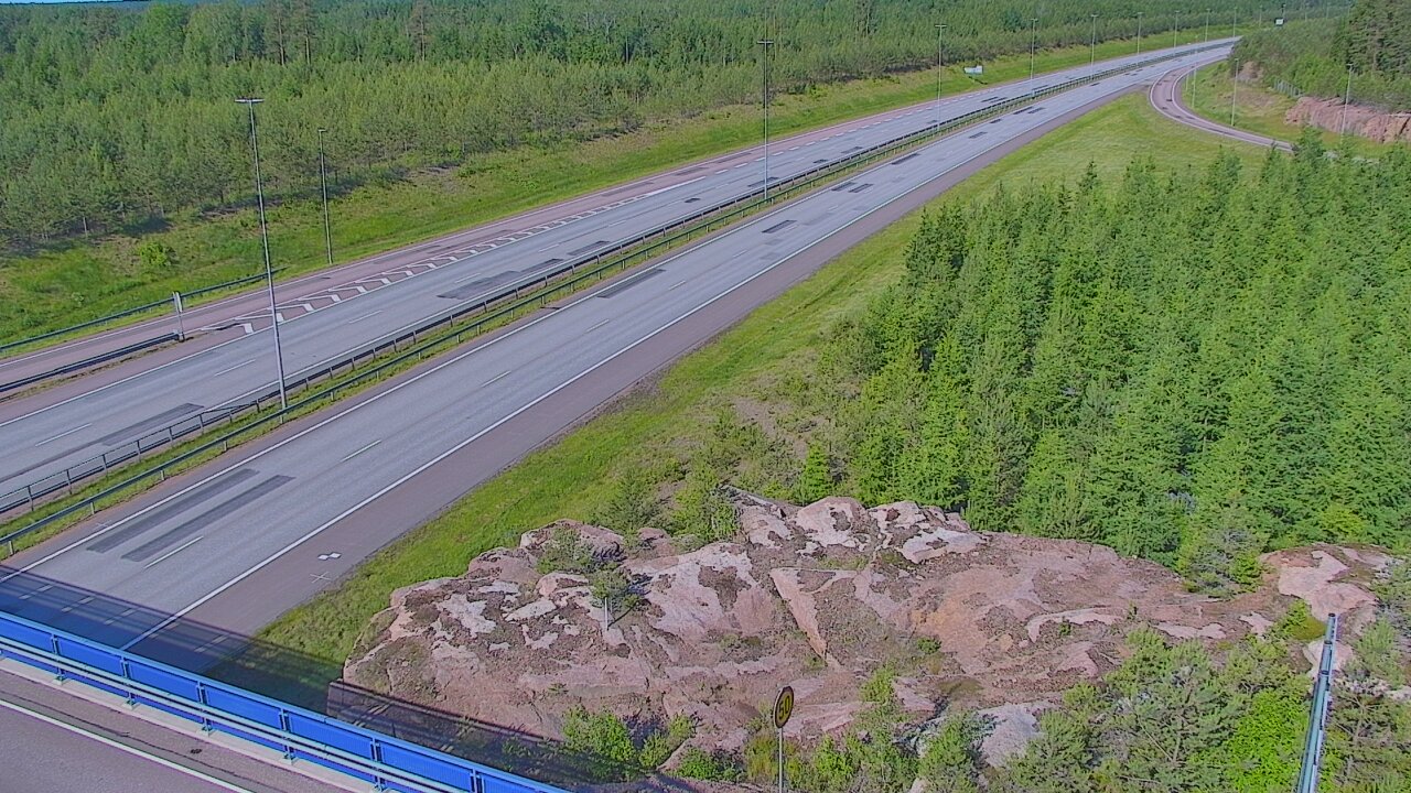 Weather Camera Image Väg 7 Pyttis, Ahvenkoski, Pyhtää, Kymenlaakso