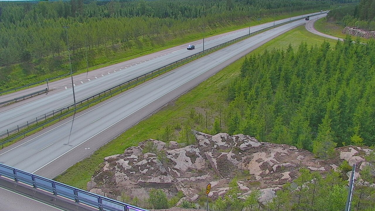 Weather Camera Image Väg 7 Pyttis, Ahvenkoski, Pyhtää, Kymenlaakso