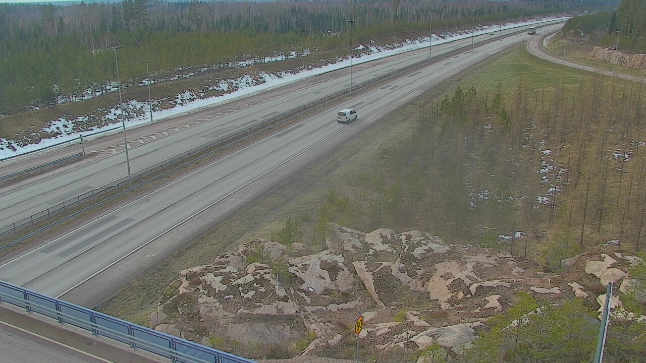 Weather Camera Image Väg 7 Pyttis, Ahvenkoski, Pyhtää, Kymenlaakso