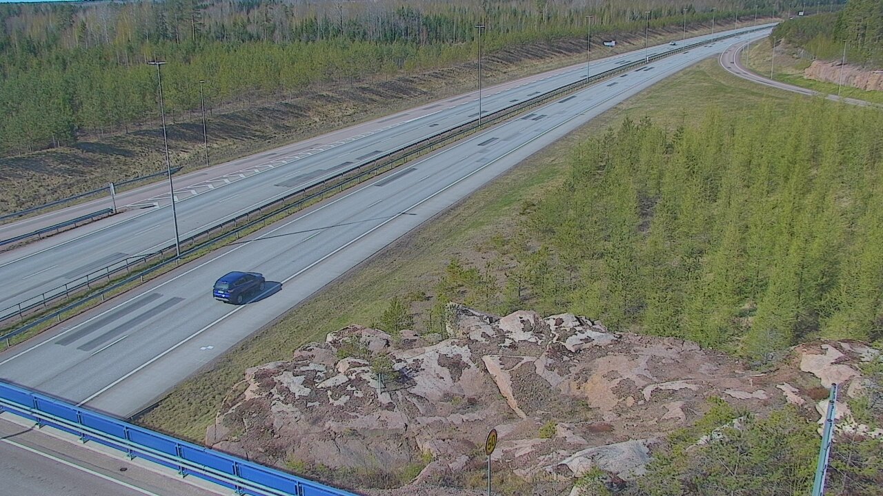 Weather Camera Image Väg 7 Pyttis, Ahvenkoski, Pyhtää, Kymenlaakso