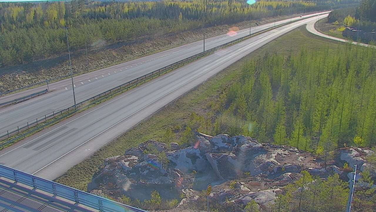 Weather Camera Image Väg 7 Pyttis, Ahvenkoski, Pyhtää, Kymenlaakso