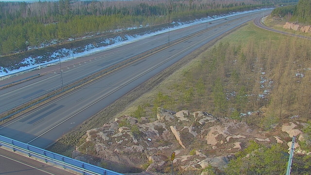 Weather Camera Image Road 7 Pyhtää, Ahvenkoski, Pyhtää, Kymenlaakso