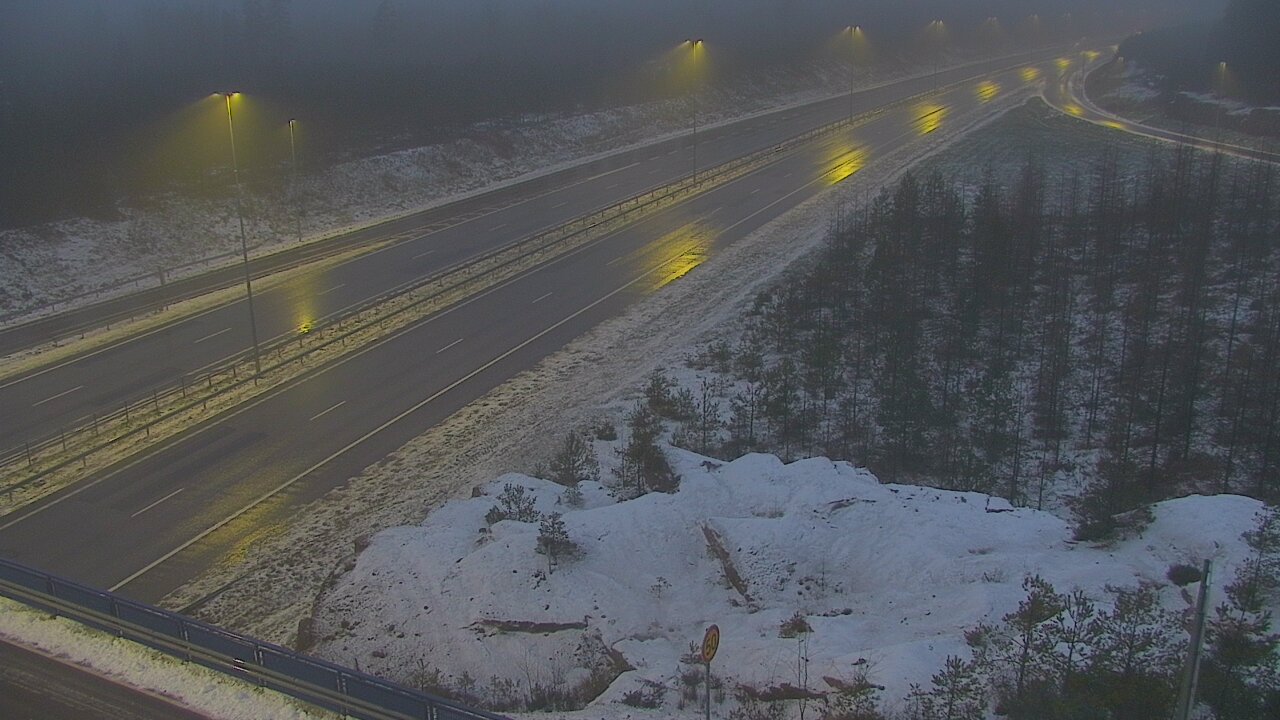 Weather Camera Image Väg 7 Pyttis, Ahvenkoski, Pyhtää, Kymenlaakso