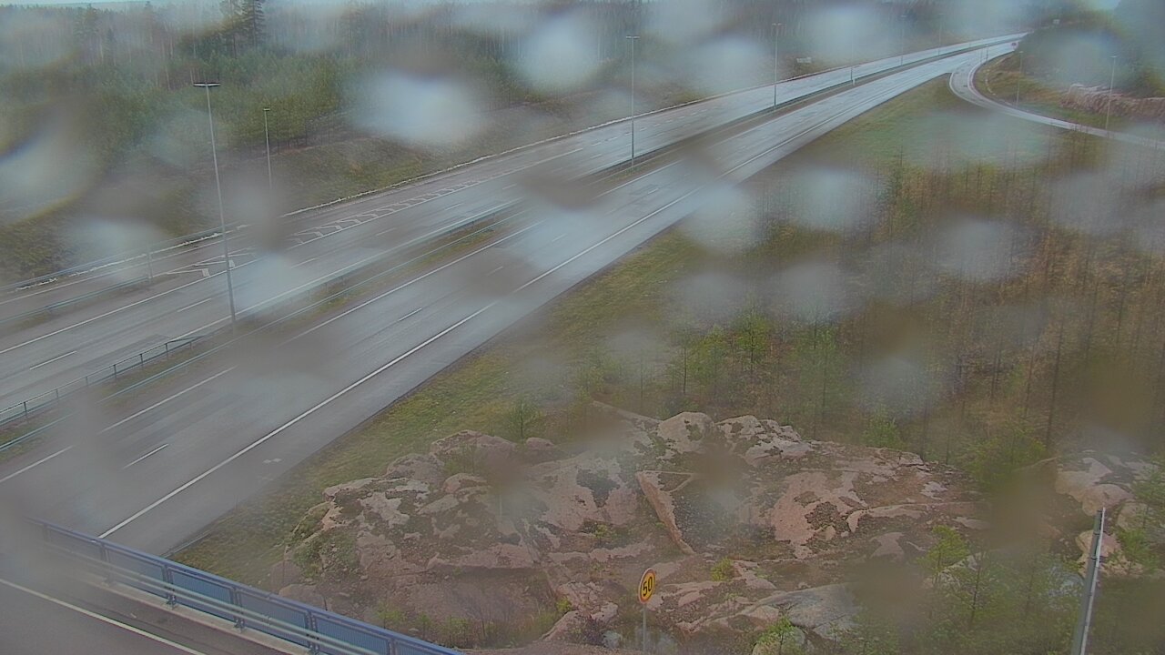 Weather Camera Image Väg 7 Pyttis, Ahvenkoski, Pyhtää, Kymenlaakso