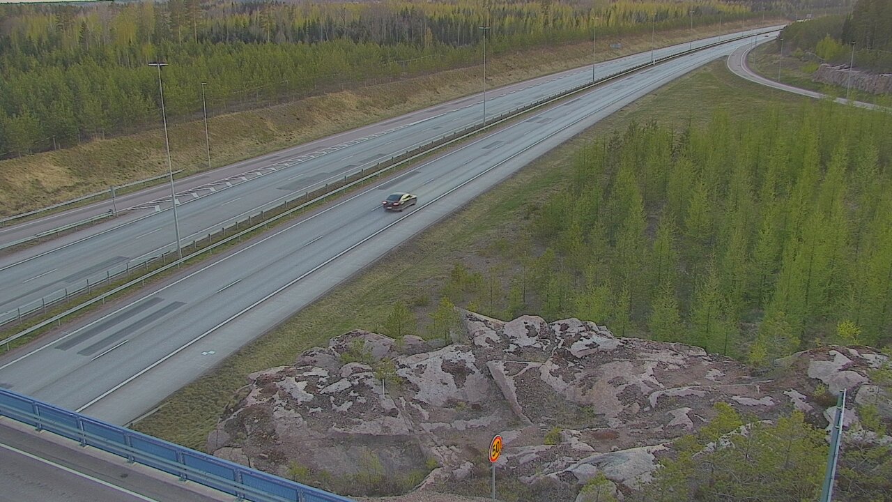 Weather Camera Image Väg 7 Pyttis, Ahvenkoski, Pyhtää, Kymenlaakso
