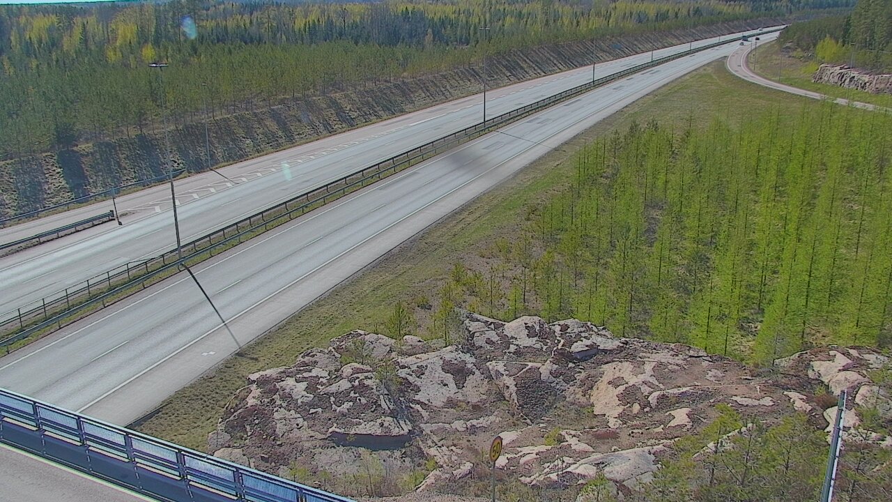 Weather Camera Image Väg 7 Pyttis, Ahvenkoski, Pyhtää, Kymenlaakso