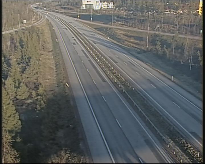 Weather Camera Image Väg 7 Pyttis, Botasåkern, Pyhtää, Kymenlaakso