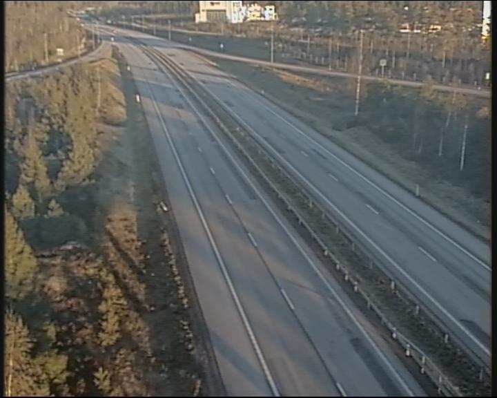 Weather Camera Image Väg 7 Pyttis, Botasåkern, Pyhtää, Kymenlaakso