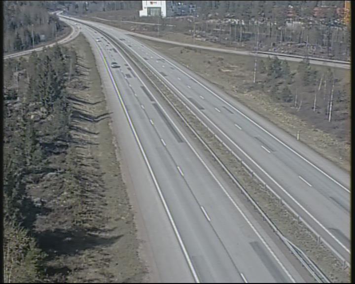 Weather Camera Image Väg 7 Pyttis, Botasåkern, Pyhtää, Kymenlaakso
