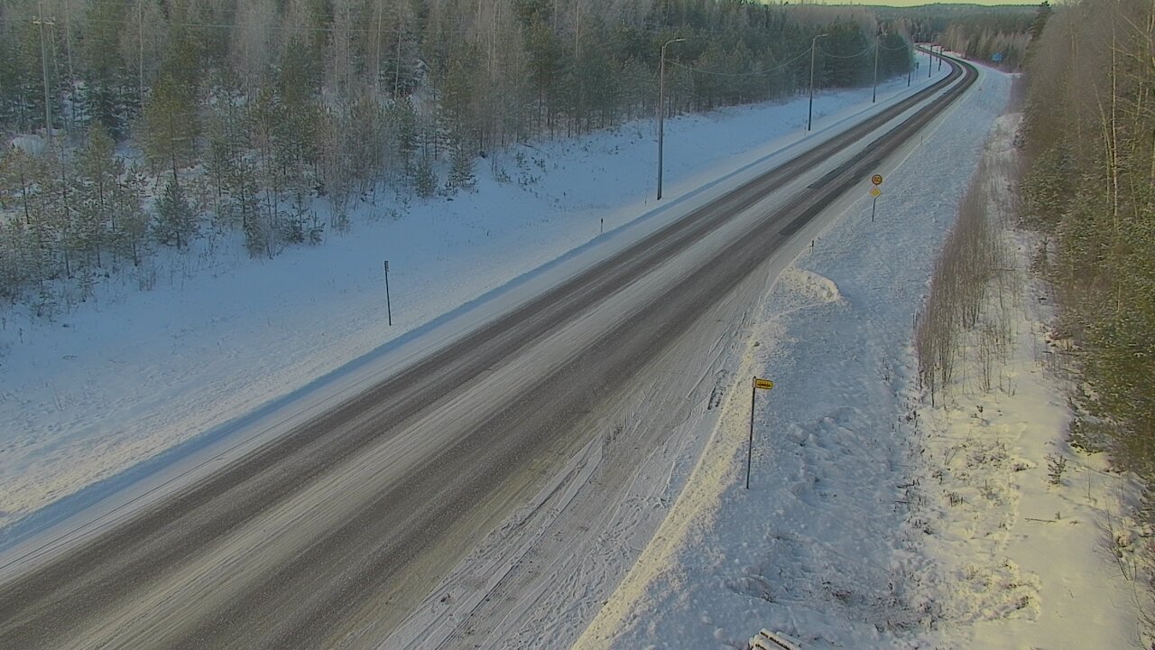 Weather Camera Image Tie 170 Ahvenkoski_2, Pyhtää, Kymenlaakso