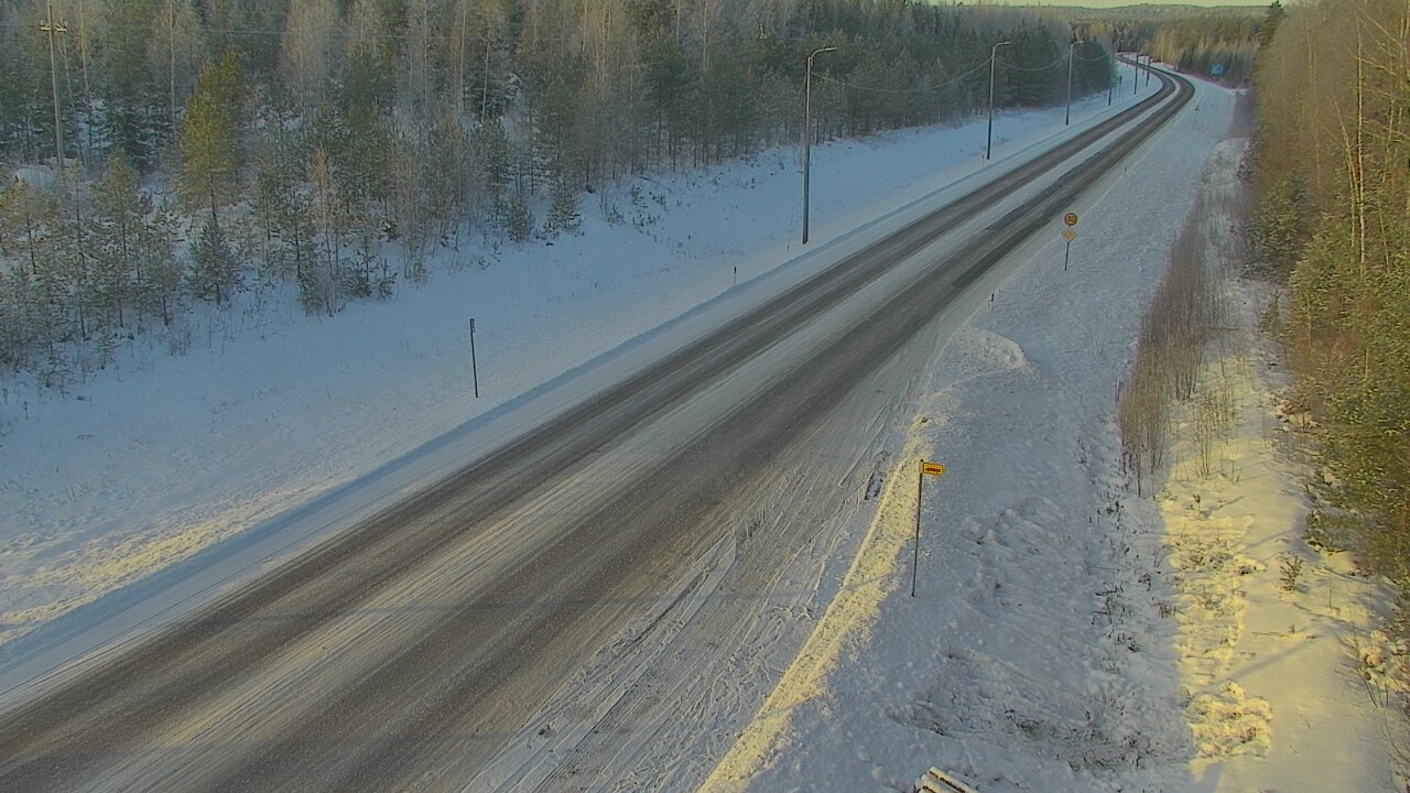 Weather Camera Image Tie 170 Ahvenkoski_2, Pyhtää, Kymenlaakso