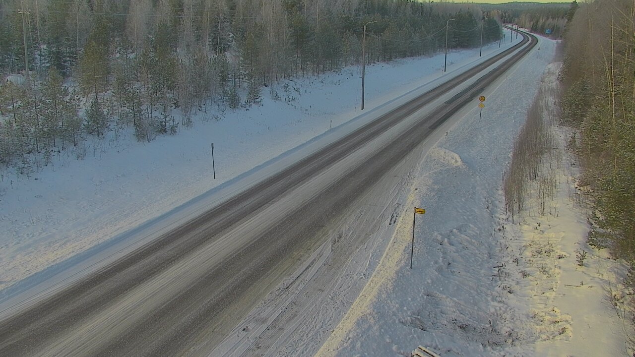 Weather Camera Image Tie 170 Ahvenkoski_2, Pyhtää, Kymenlaakso