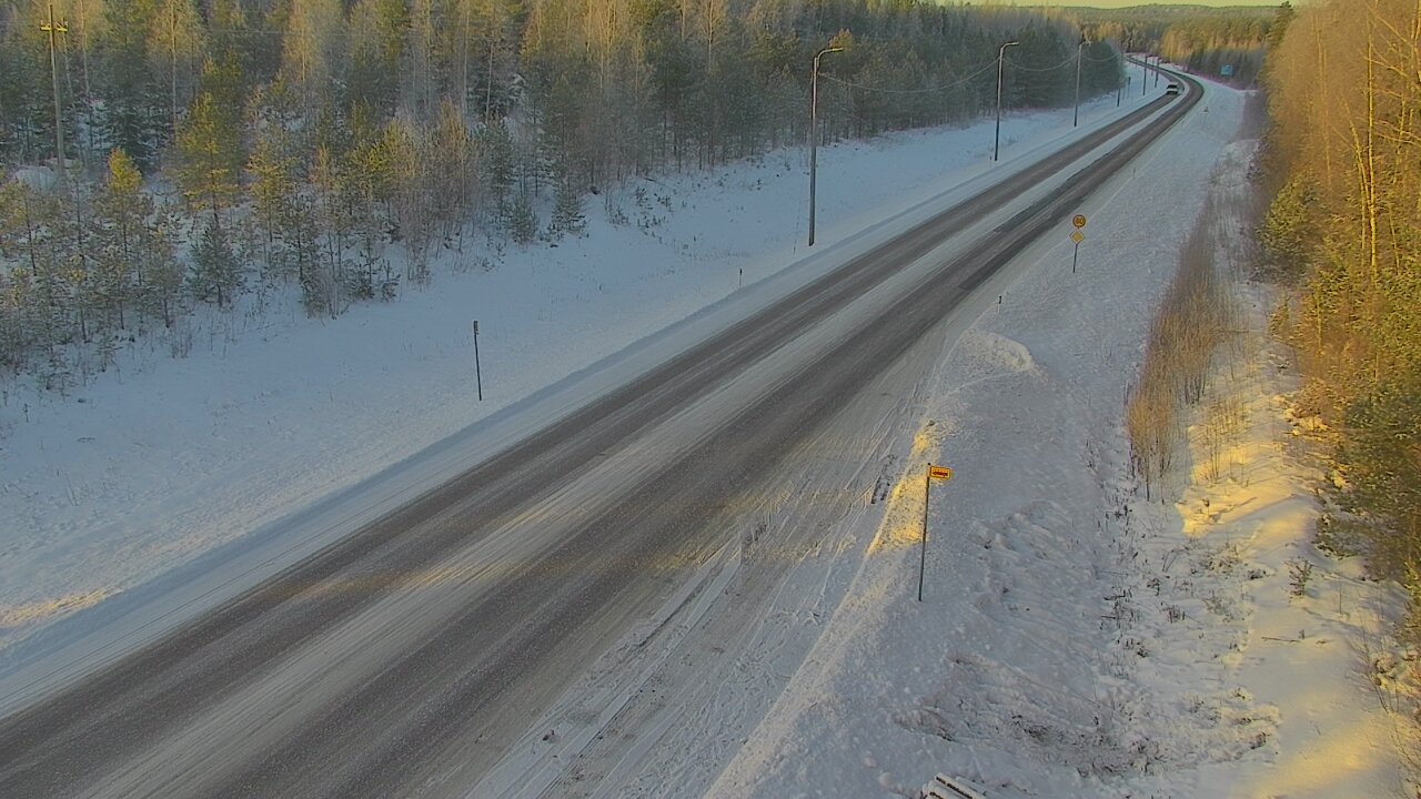 Weather Camera Image Tie 170 Ahvenkoski_2, Pyhtää, Kymenlaakso