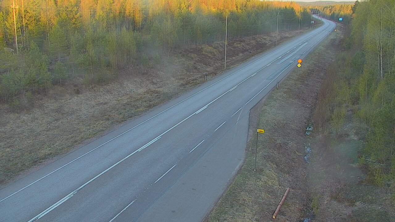 Weather Camera Image Tie 170 Ahvenkoski_2, Pyhtää, Kymenlaakso