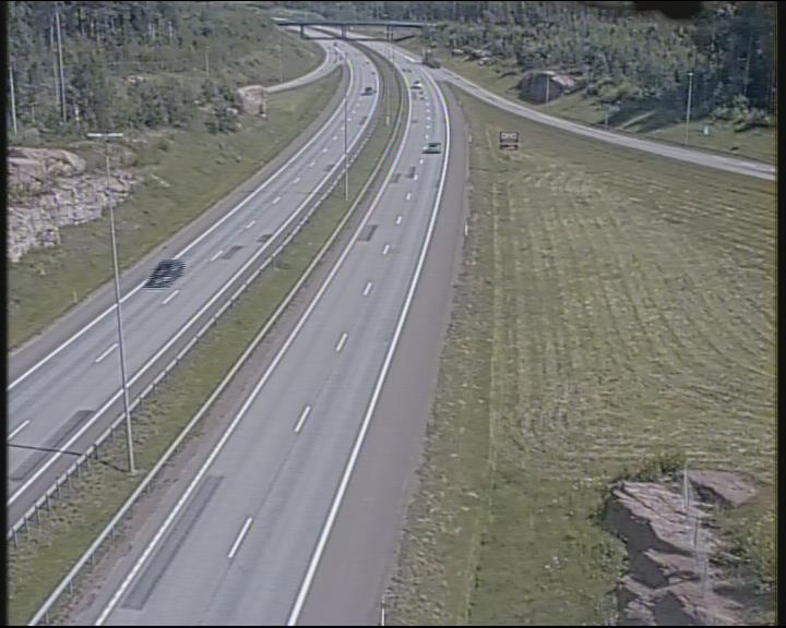 Weather Camera Image Road 7 Pyhtää-Kotka Heinlahden silta, Kotka, Kymenlaakso