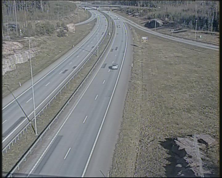 Weather Camera Image Road 7 Pyhtää-Kotka Heinlahden silta, Kotka, Kymenlaakso