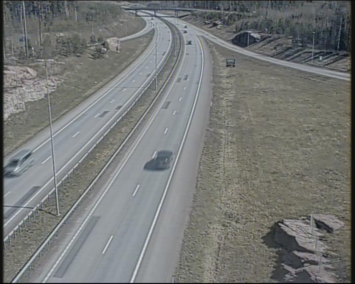 Weather Camera Image Road 7 Pyhtää-Kotka Heinlahden silta, Kotka, Kymenlaakso
