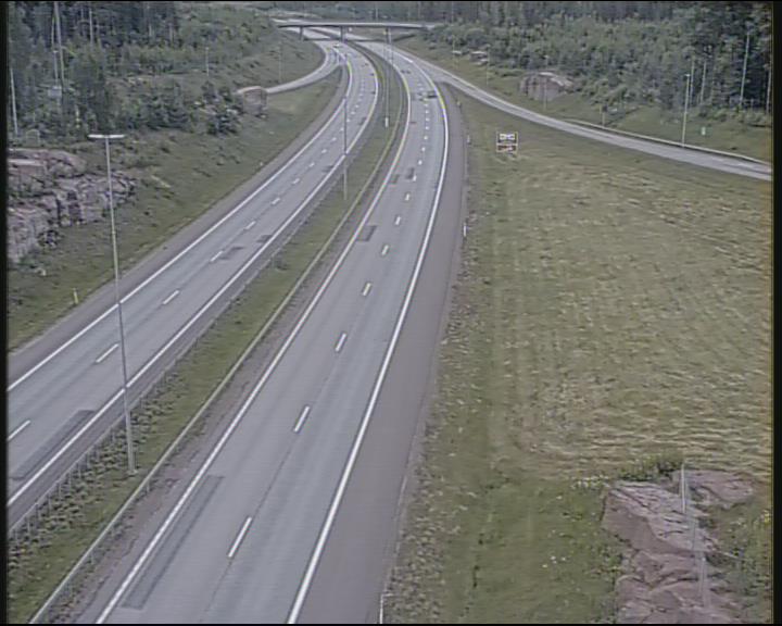 Weather Camera Image Road 7 Pyhtää-Kotka Heinlahden silta, Kotka, Kymenlaakso