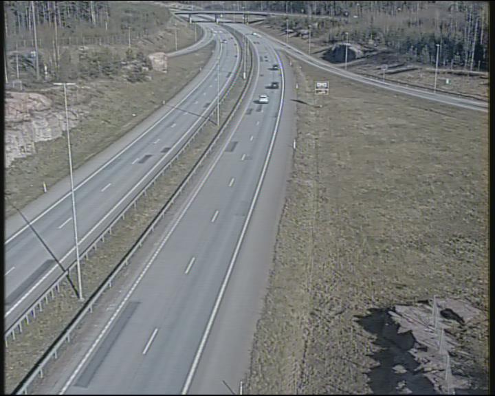 Weather Camera Image Road 7 Pyhtää-Kotka Heinlahden silta, Kotka, Kymenlaakso