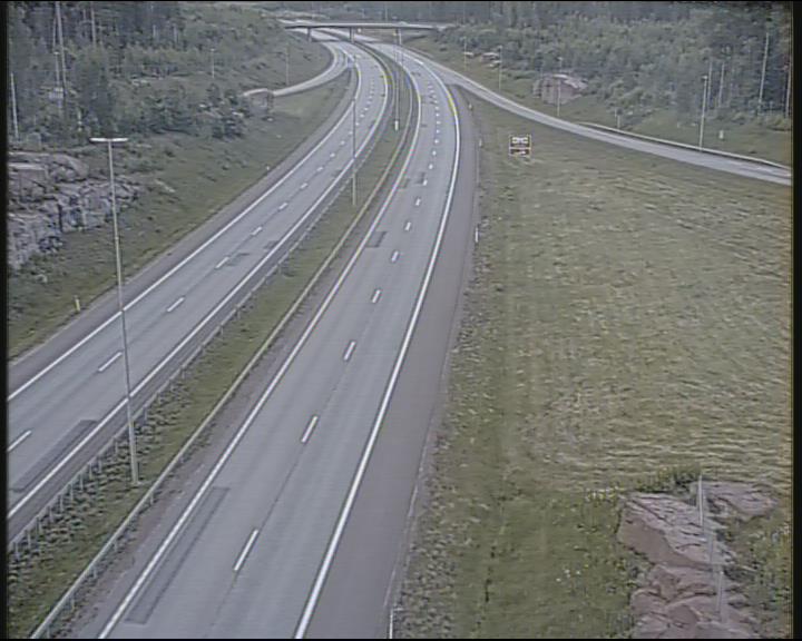 Weather Camera Image Road 7 Pyhtää-Kotka Heinlahden silta, Kotka, Kymenlaakso