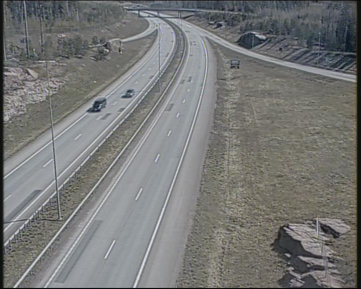 Weather Camera Image Road 7 Pyhtää-Kotka Heinlahden silta, Kotka, Kymenlaakso