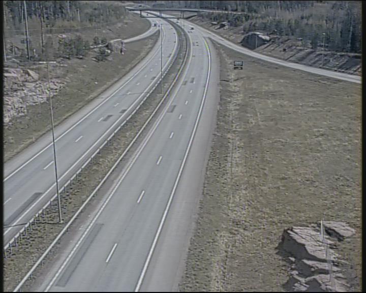Weather Camera Image Road 7 Pyhtää-Kotka Heinlahden silta, Kotka, Kymenlaakso