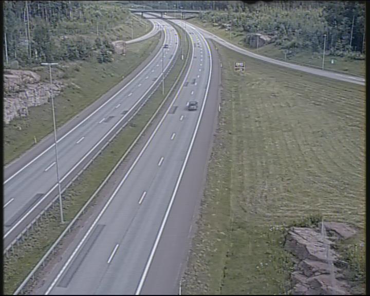 Weather Camera Image Road 7 Pyhtää-Kotka Heinlahden silta, Kotka, Kymenlaakso