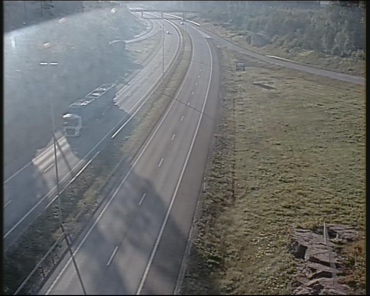 Weather Camera Image Road 7 Pyhtää-Kotka Heinlahden silta, Kotka, Kymenlaakso