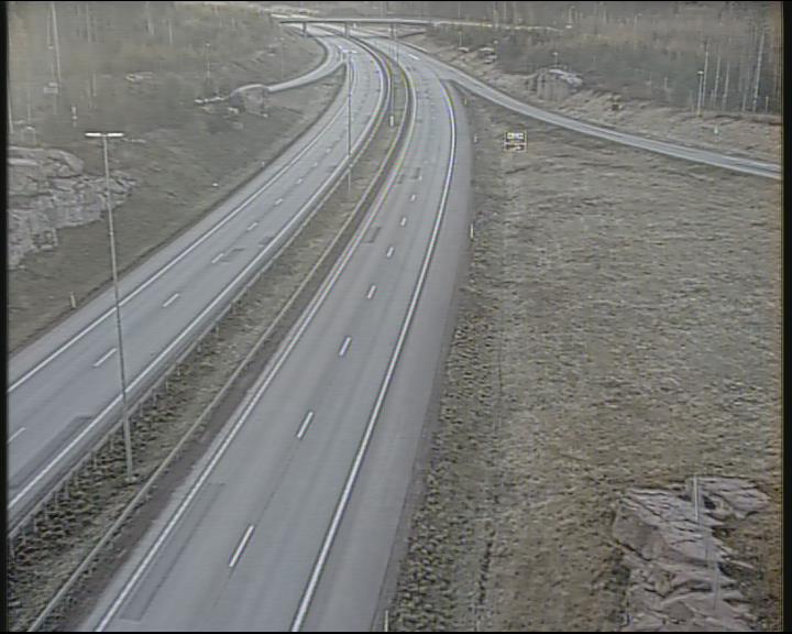 Weather Camera Image Road 7 Pyhtää-Kotka Heinlahden silta, Kotka, Kymenlaakso