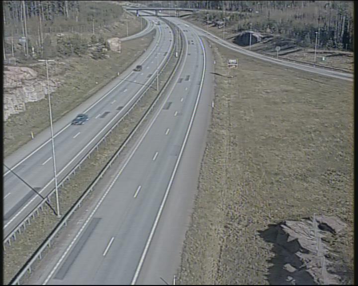 Weather Camera Image Road 7 Pyhtää-Kotka Heinlahden silta, Kotka, Kymenlaakso