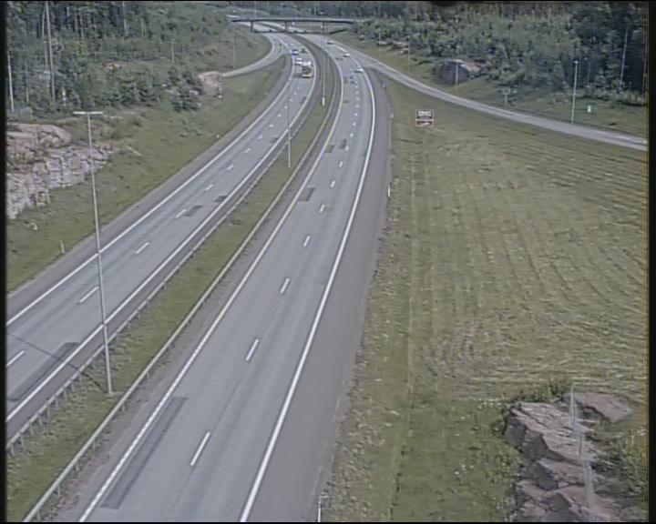 Weather Camera Image Road 7 Pyhtää-Kotka Heinlahden silta, Kotka, Kymenlaakso