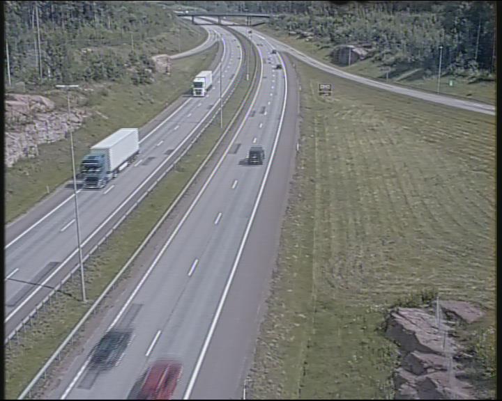 Weather Camera Image Road 7 Pyhtää-Kotka Heinlahden silta, Kotka, Kymenlaakso