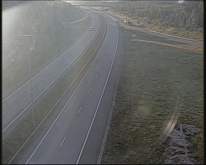 Weather Camera Image Road 7 Pyhtää-Kotka Heinlahden silta, Kotka, Kymenlaakso