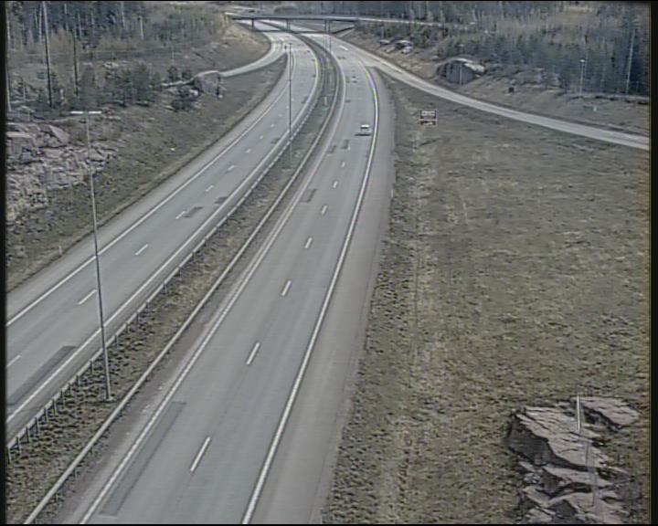 Weather Camera Image Road 7 Pyhtää-Kotka Heinlahden silta, Kotka, Kymenlaakso