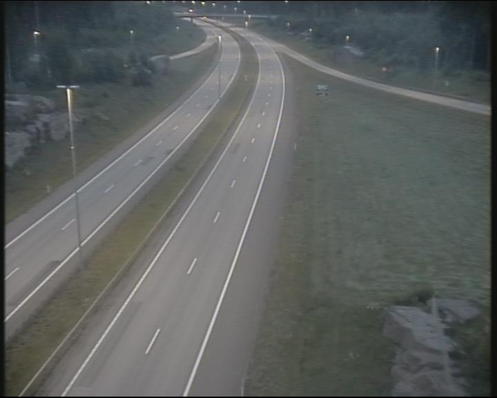 Weather Camera Image Road 7 Pyhtää-Kotka Heinlahden silta, Kotka, Kymenlaakso